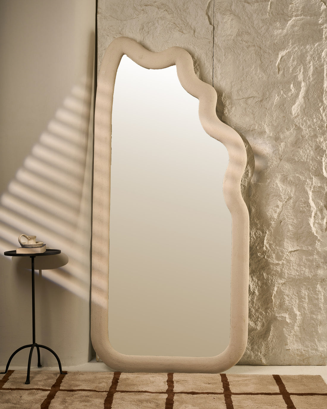 Rica Mirror