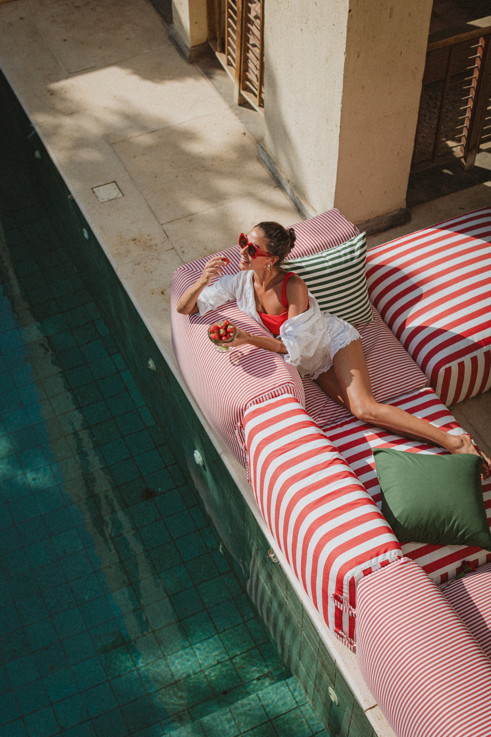 Cabana Block Lounge