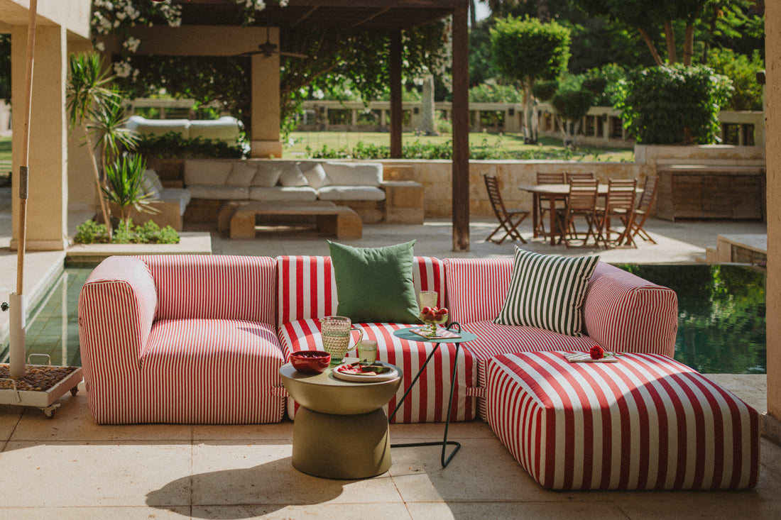 Cabana Block Lounge