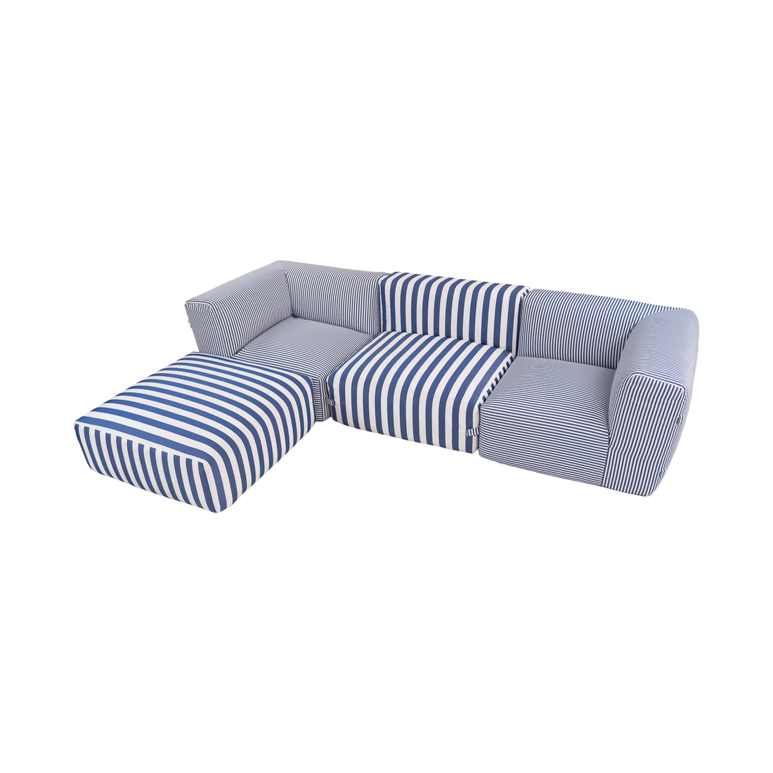 Cabana Block Lounge